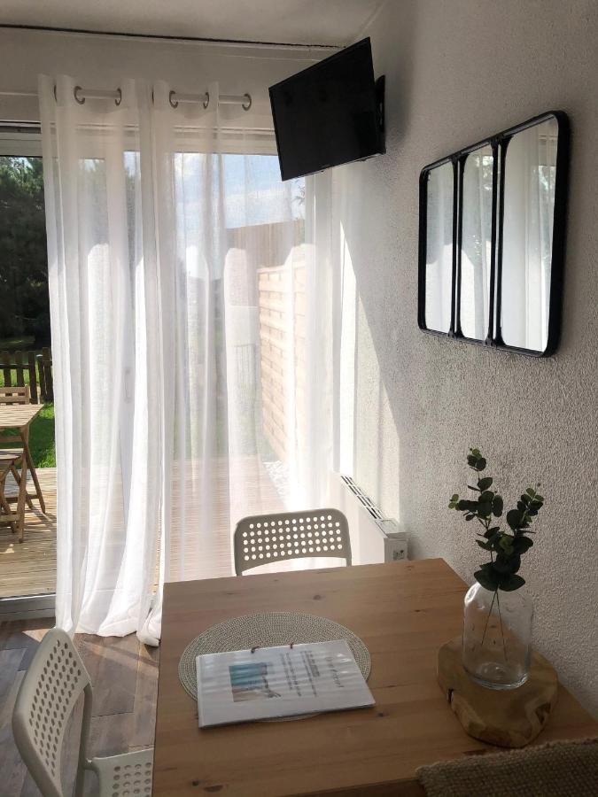 Charmant Studio A 400M De La Plage Avec Piscine Guidel Exterior photo
